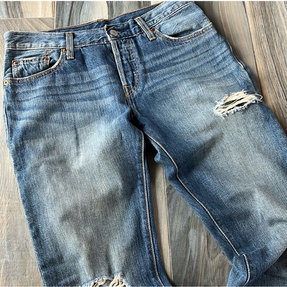 Levi's Distressed Straight Leg Jeans in Blue - Picture 5 of 11